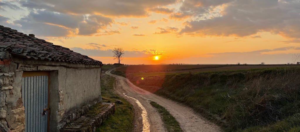 Puesta de sol y reflejo.